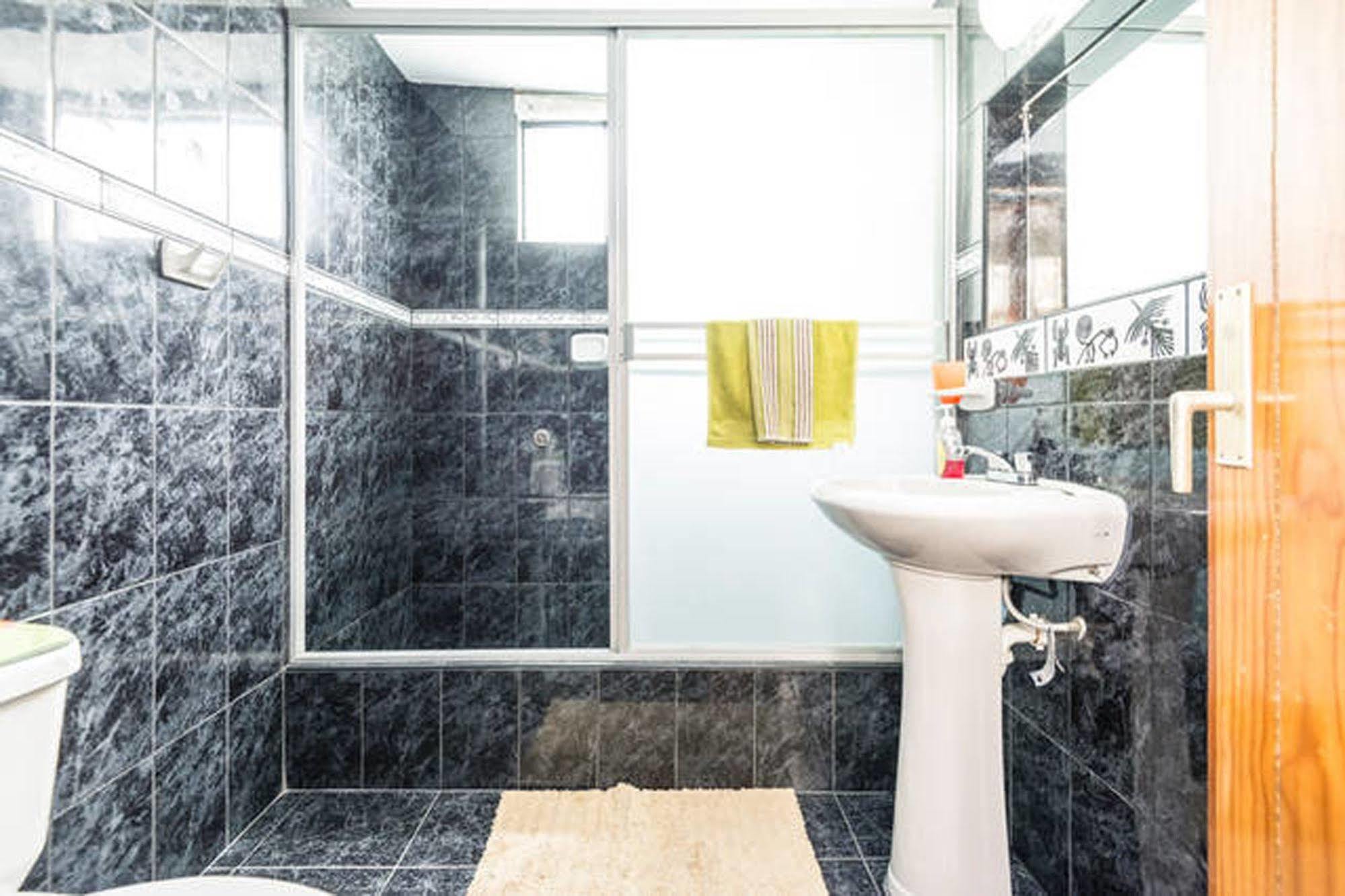 Pier 242 Miraflores B&B リマ エクステリア 写真